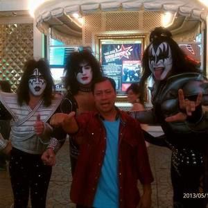 Meet your Posher, Raul